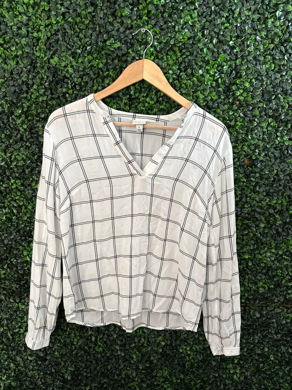 A  New Day, Thin Long sleeve Blouse, Women’s Size M